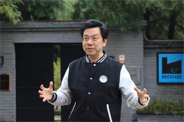 李开复:创业维艰,我和你们一样苦过
